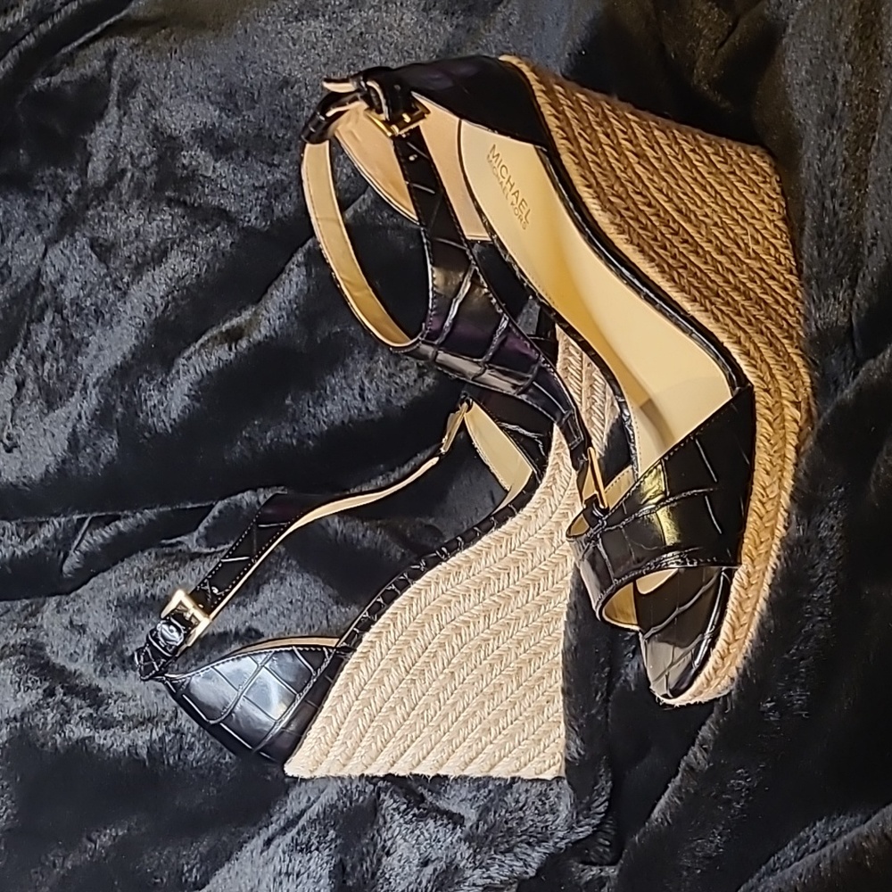 MICHAEL Michael KORS Platform Wedge Embossed Animal Print - Picture 4 of 14